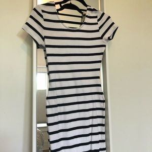 Short striped dress. Black and white.